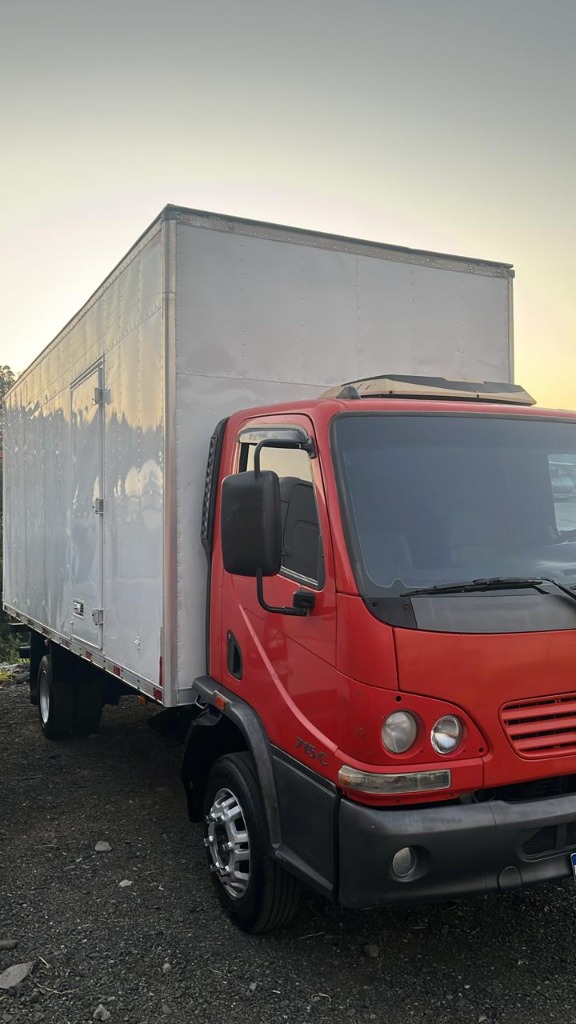 Mercedes-Benz Acelo 715c 2003