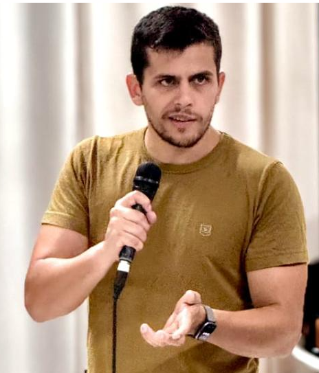 Prof. Romilson Junior