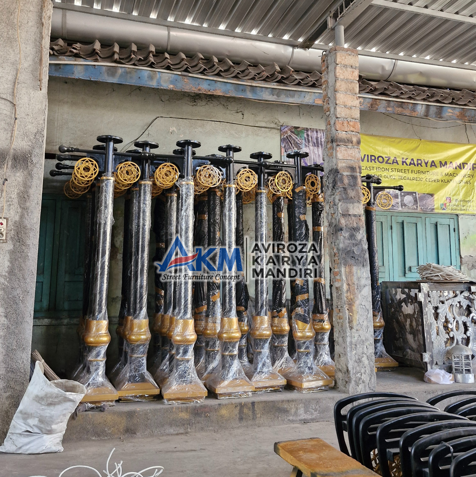 galeri Tiang Lampu Taman & Lampu Pedestrian