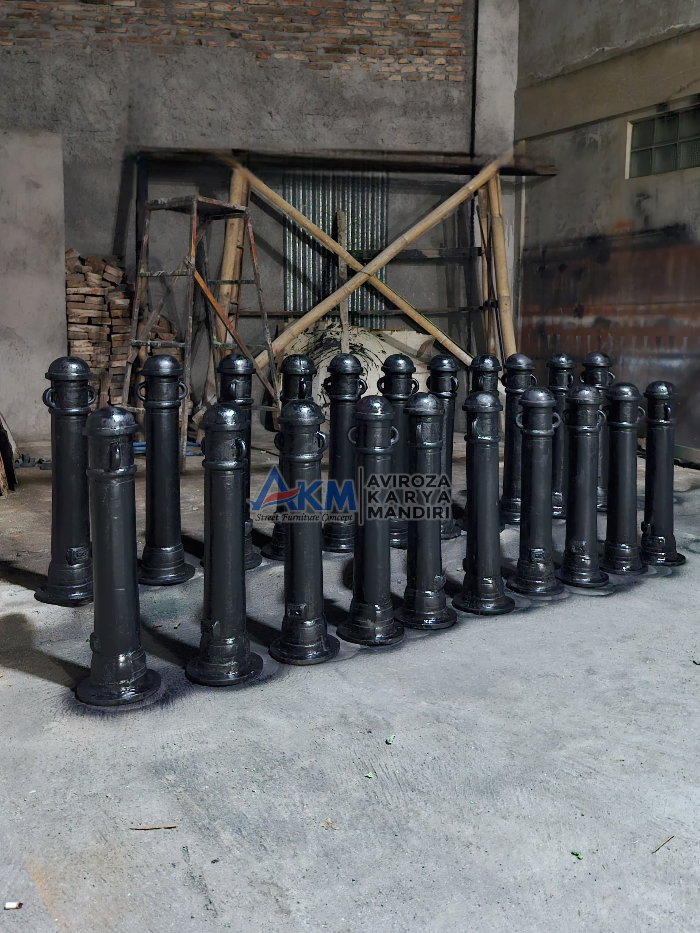 galeri Bollard Pedestrian atau Bollard Trotoar