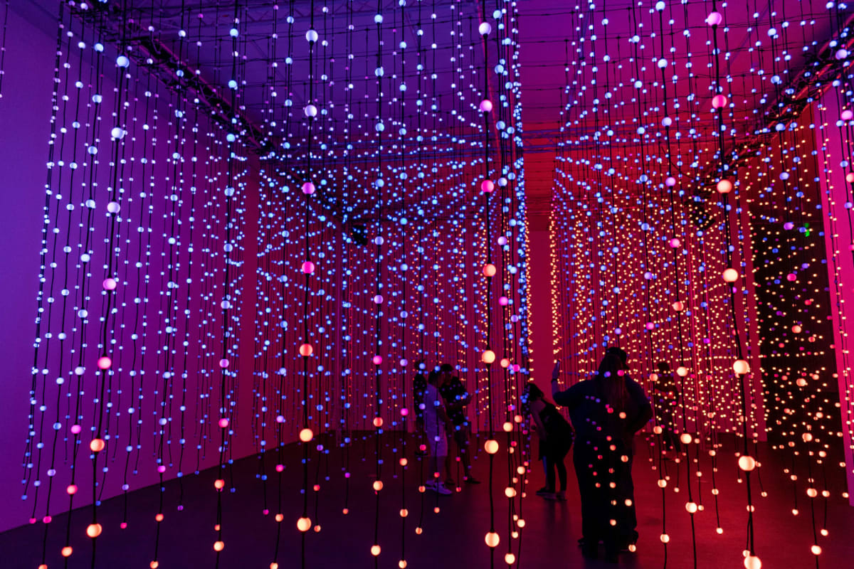 Create a light installation