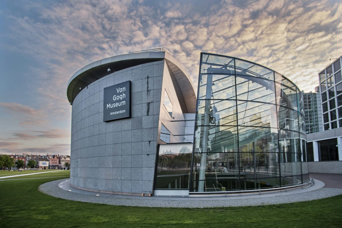 Visit the Van Gogh Museum