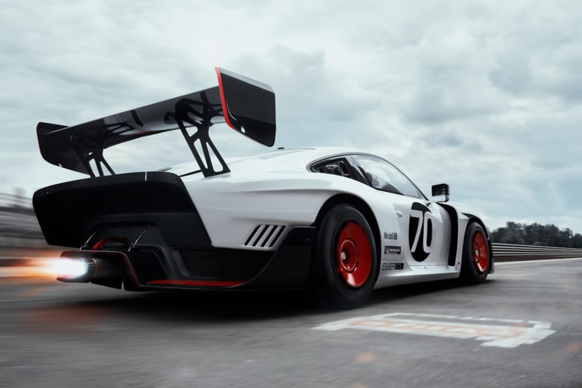 Drive race car