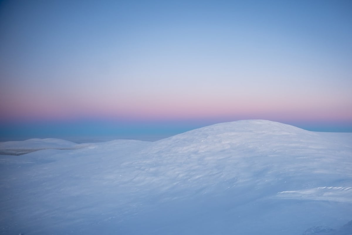Experience a polar night