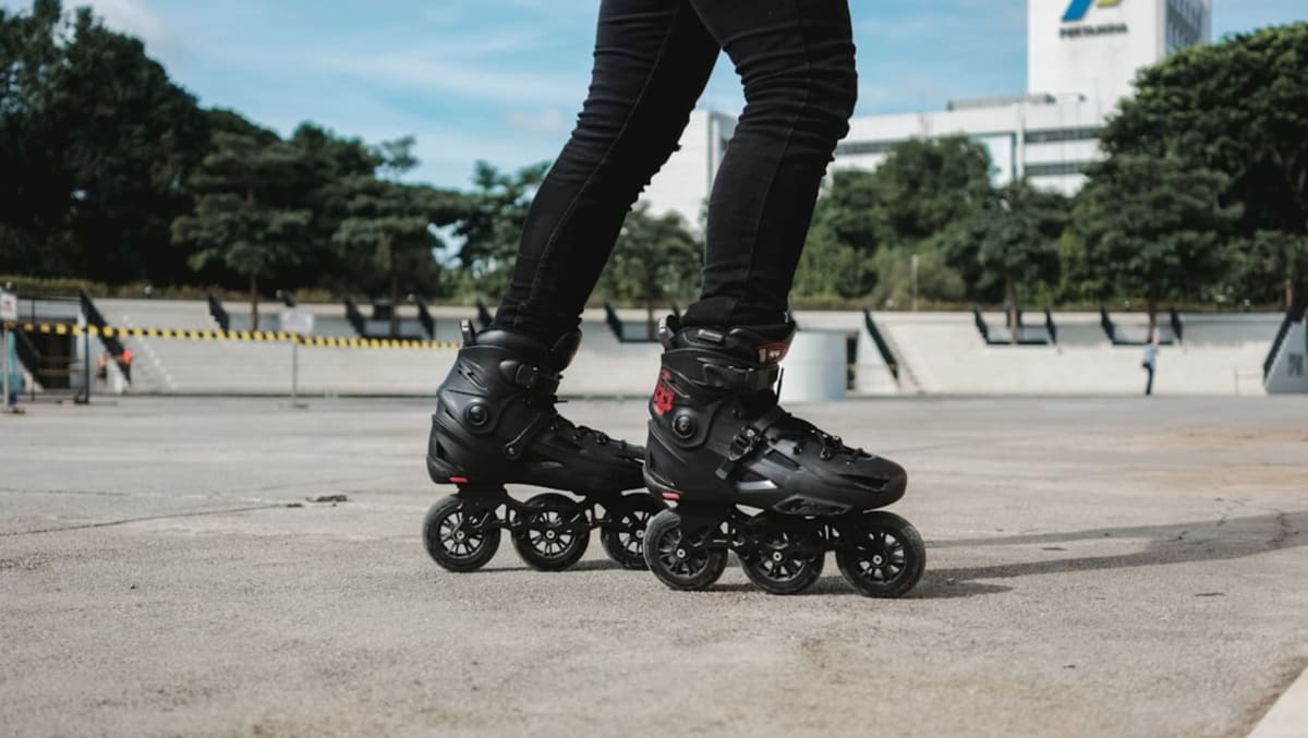 Learn to rollerblade