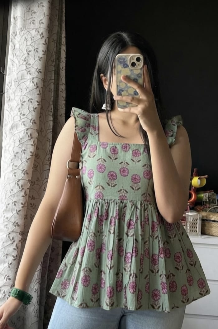 casual cap sleeve printed top view 2