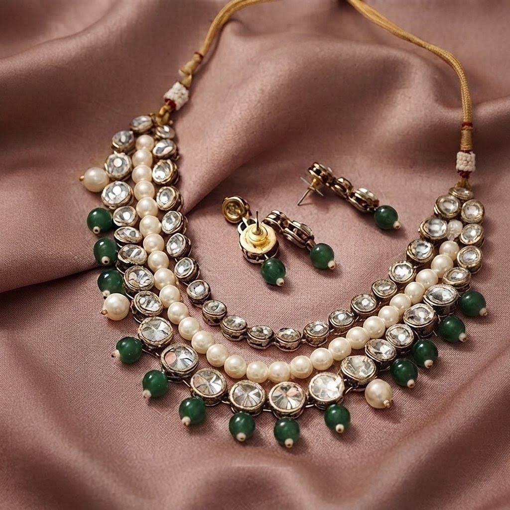 Emerald Pearl Kundan Necklace Set view 4