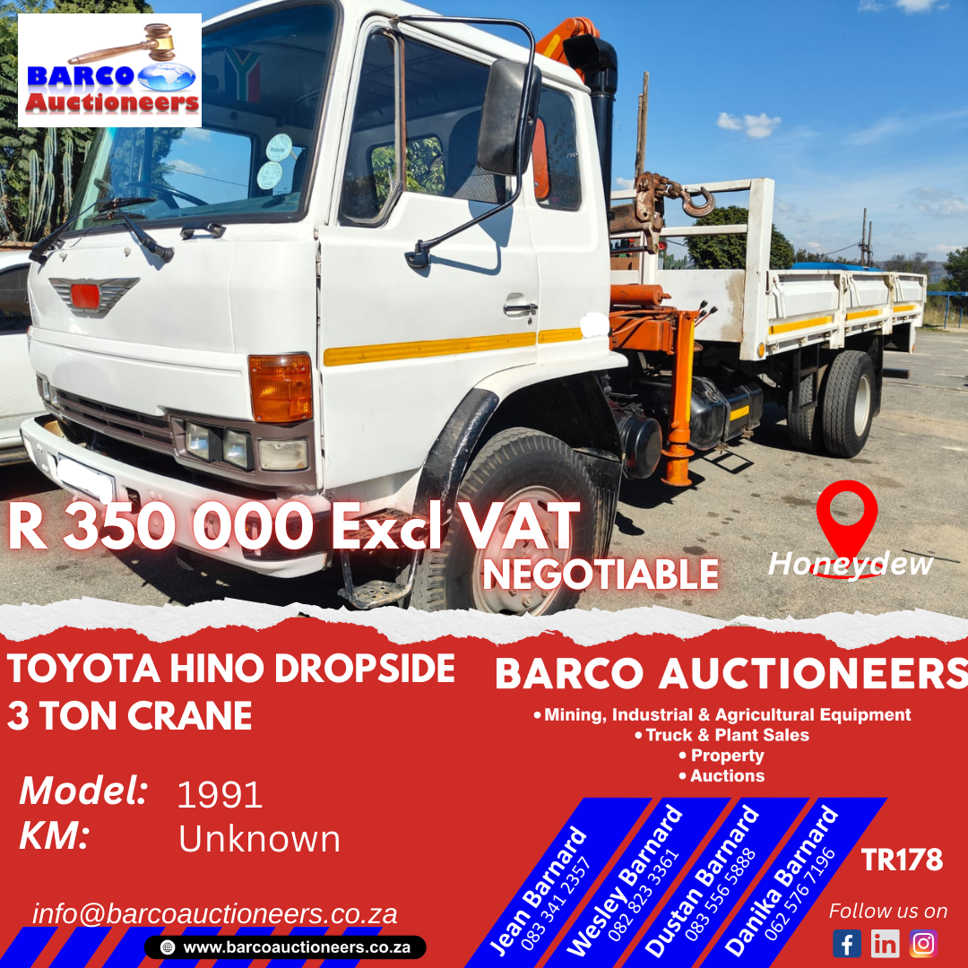 TR178_Toyota Hino Dropside 3 Ton Crane 1991 model