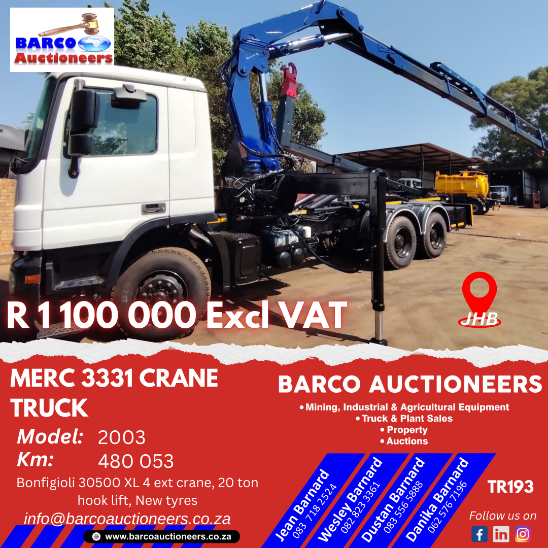 TR193_Merc 3331 Crane Truck 2003 model