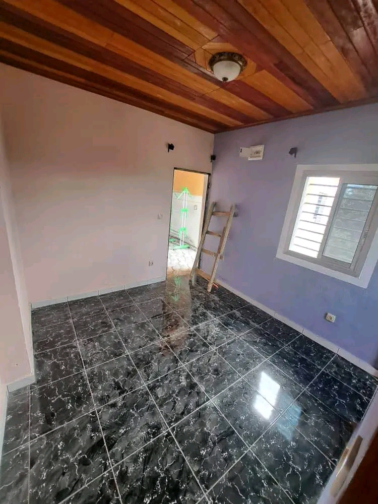 Photo de Chambre moderne à NKOABANG