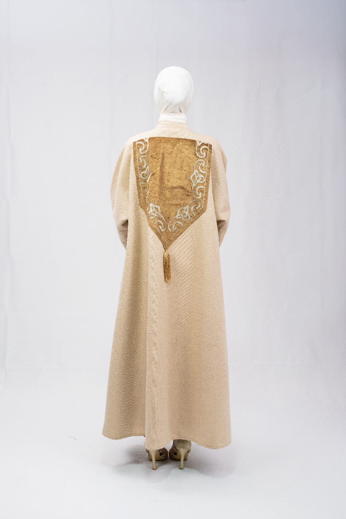 Beige Winter Linen Abaya