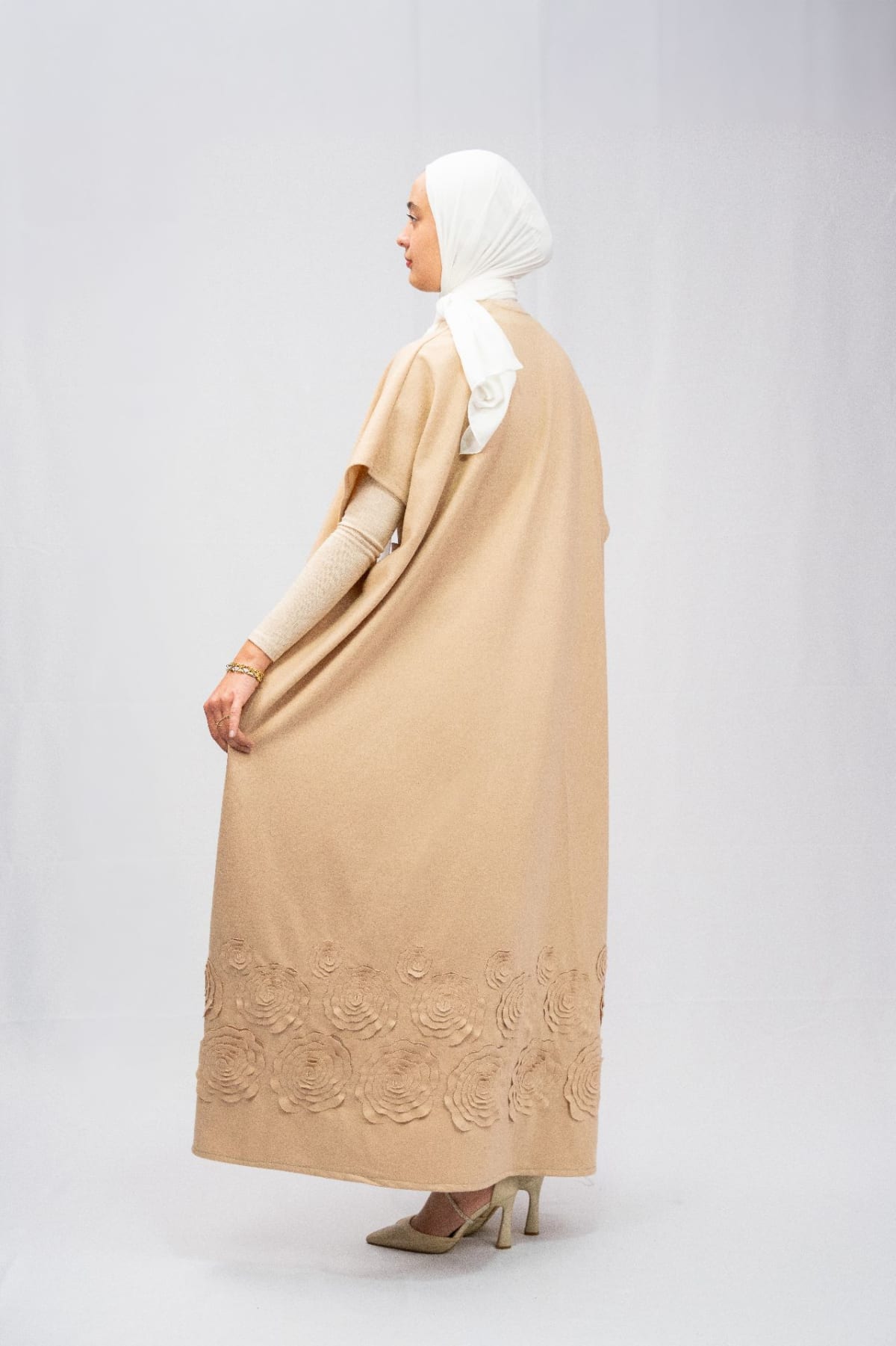 Sand Blossom Abaya