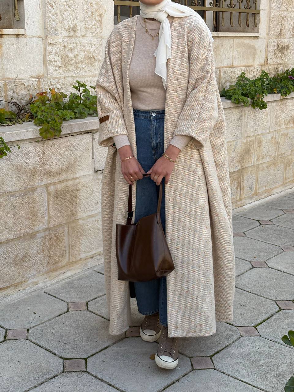 Beige Woolen Textured Abaya