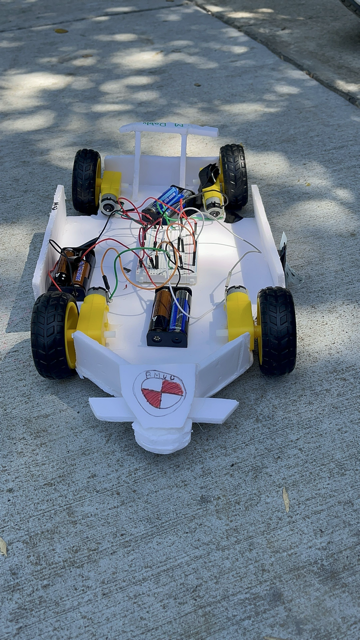 Drive Explorers: Remote-Controlled Car Engineering