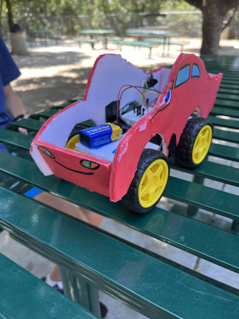 Drive Explorers: Remote-Controlled Car Engineering