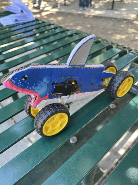 Drive Explorers: Remote-Controlled Car Engineering