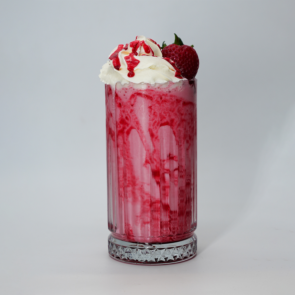 Çilekli Milkshake Dondurmalı