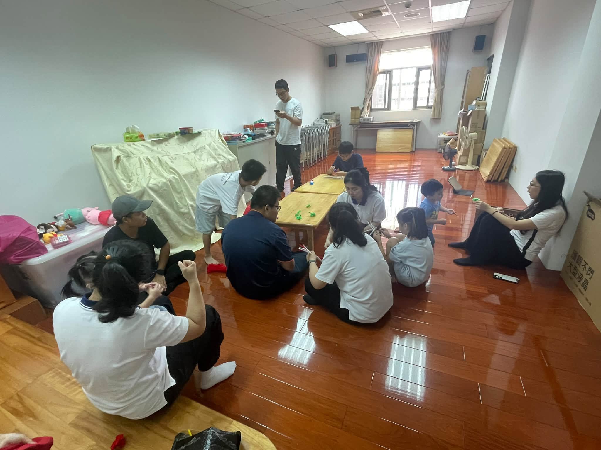 道一聖道院樹林佛堂綜合班 — 來自光的本源、道與教的分析　照片 10