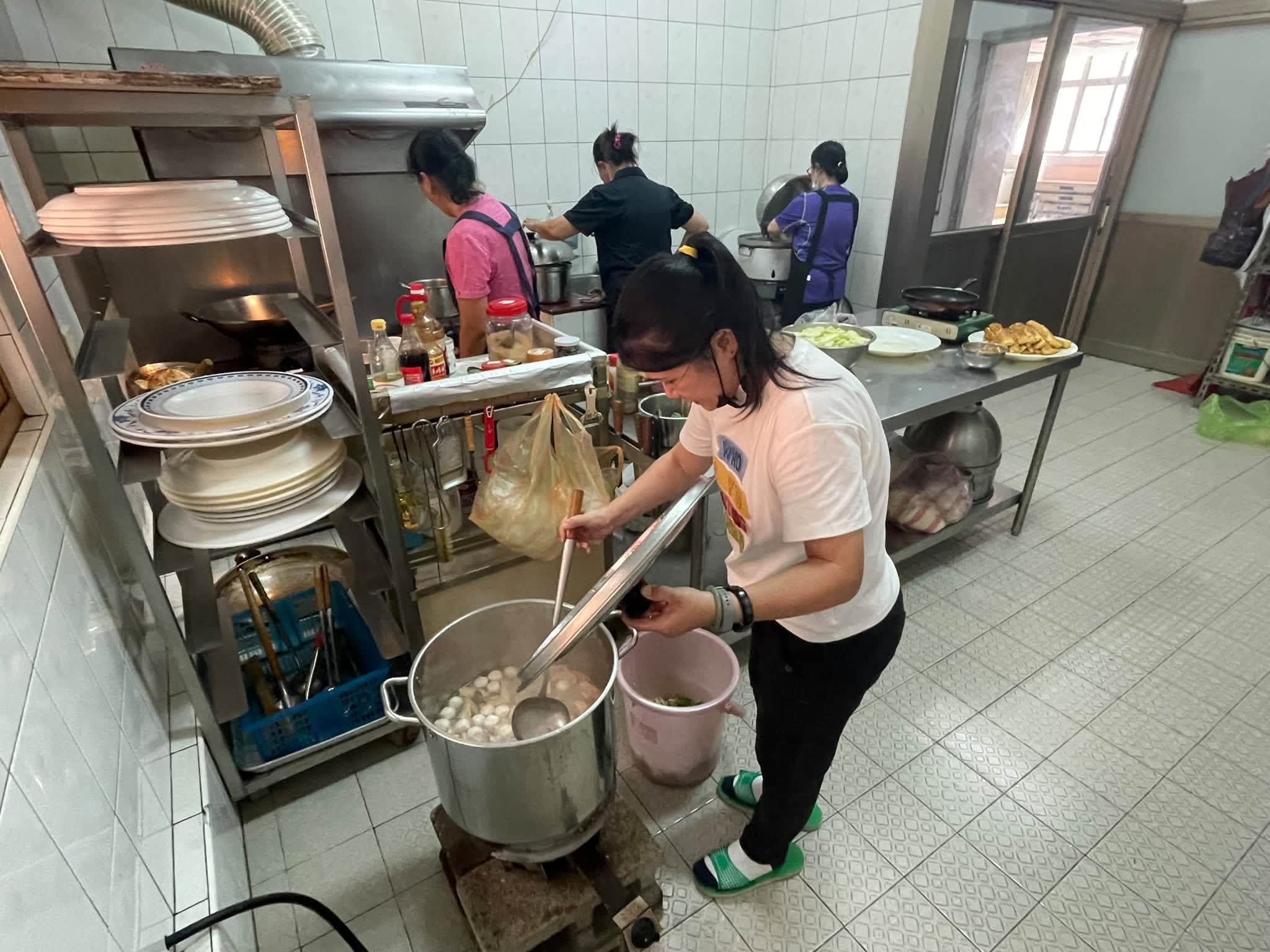 道一聖道院樹林佛堂綜合班 — 來自光的本源、道與教的分析　照片 14