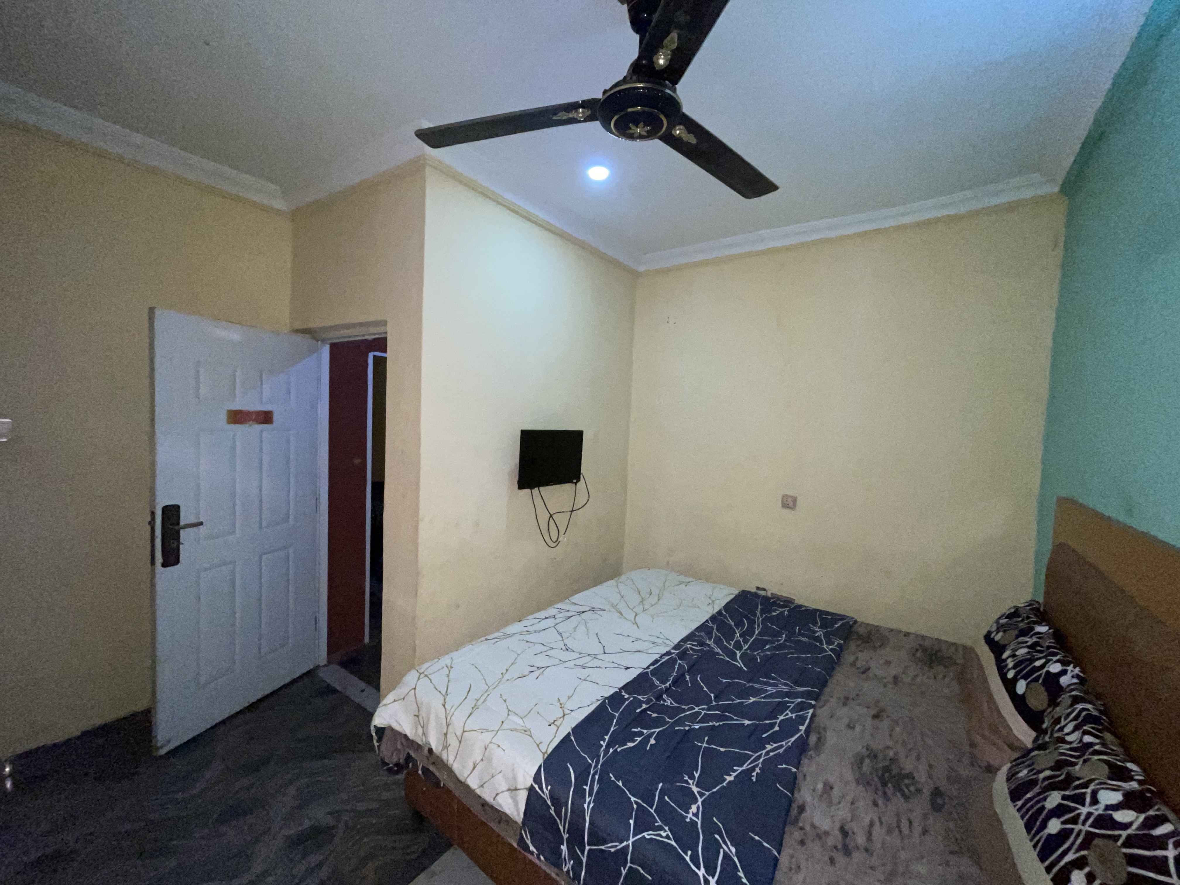 Deluxe Room – Art Detail