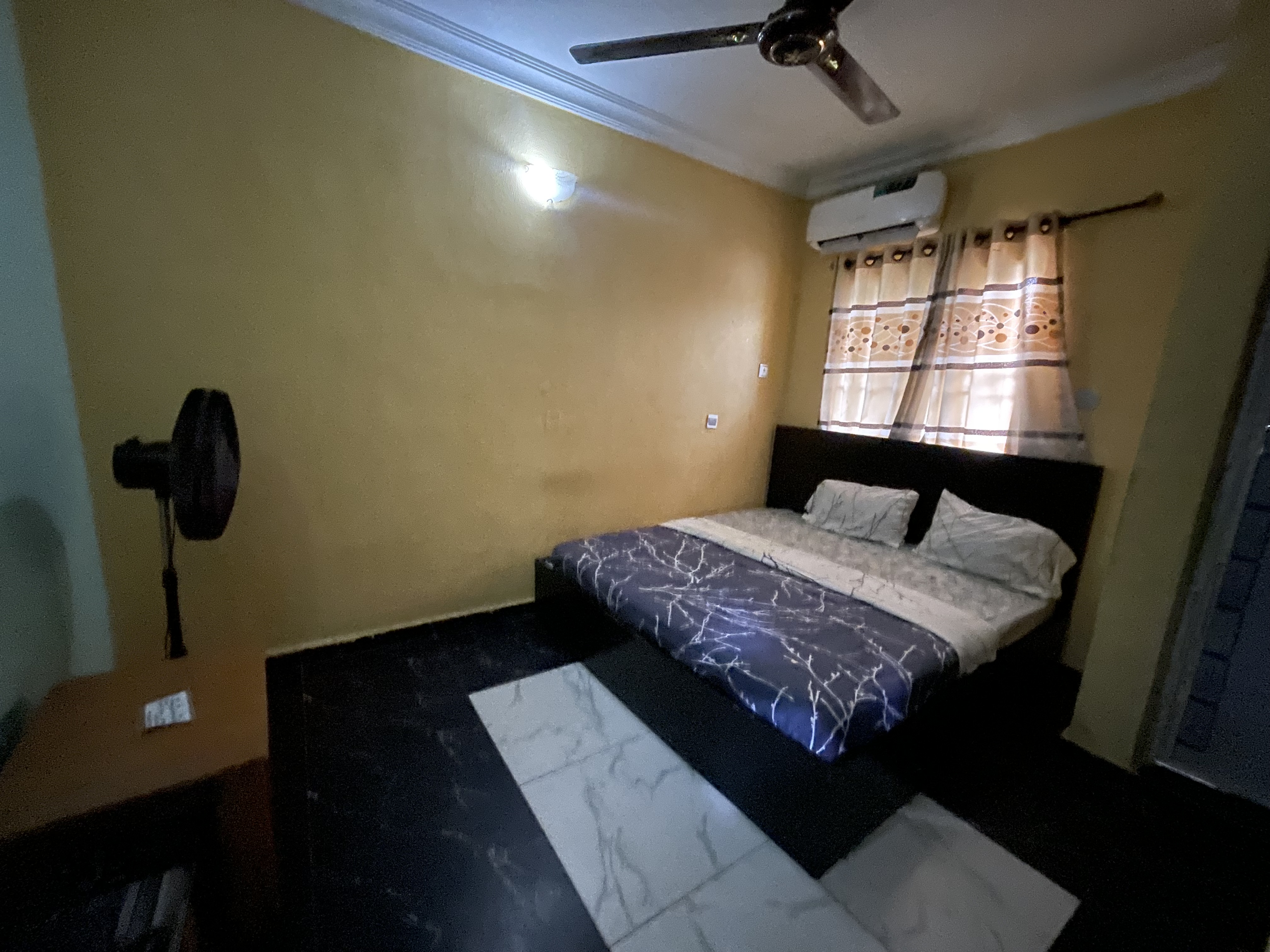 King Suite – Seating