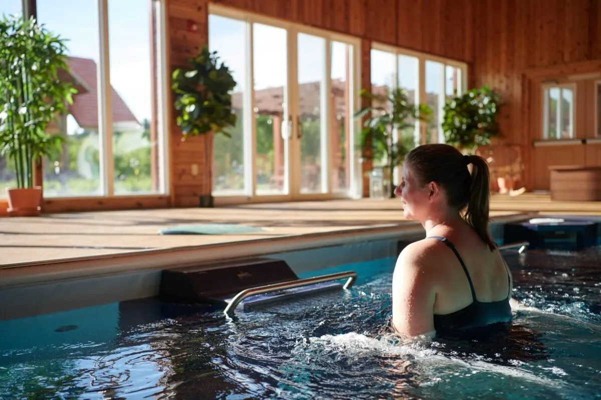 Endless-Stream-Pools-scaled.