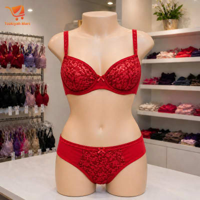 Red Lace Bra & Open Crotch Panty