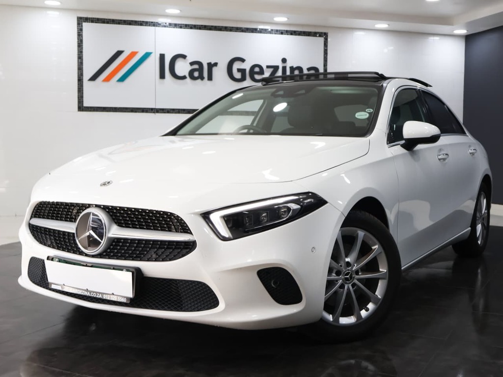 2019 Mercedes-Benz A200 (4DR)
