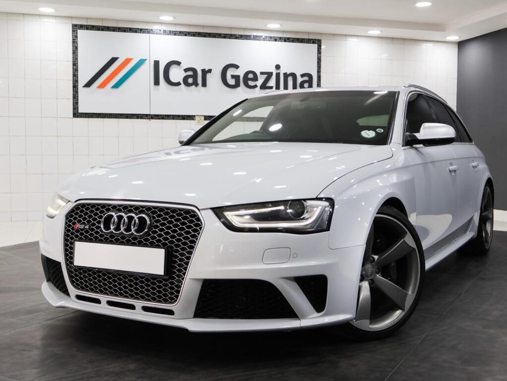 2014 Audi RS 4 AVANT QUATT STRONIC
