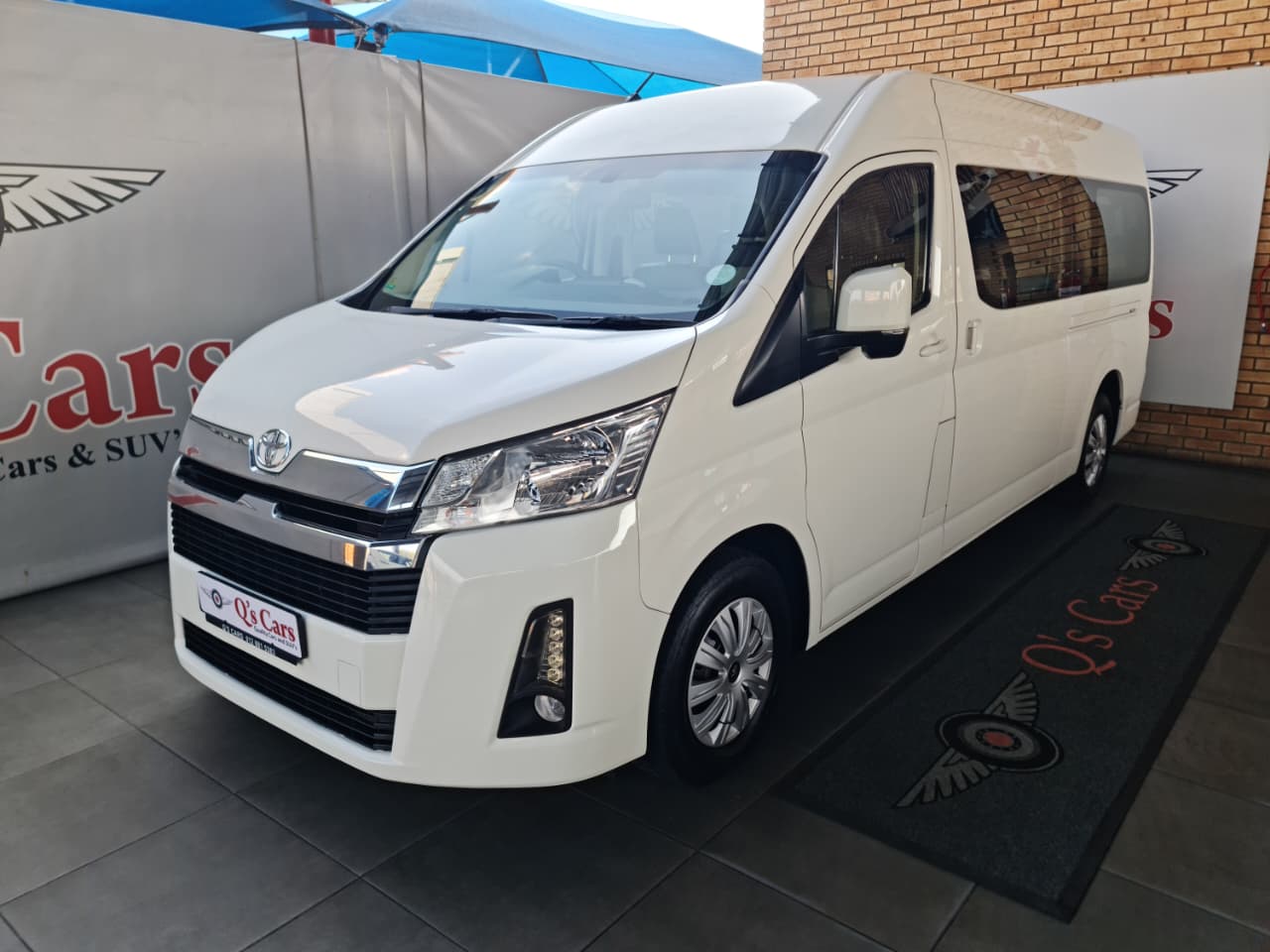 2019 Toyota Quantum 2.8 GL 14 Seat