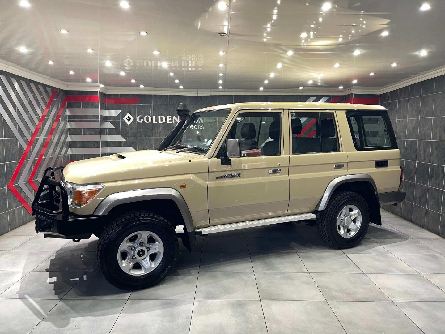 2016 Toyota Land Cruiser 76 4.5D-4D V8 Station Wagon LX