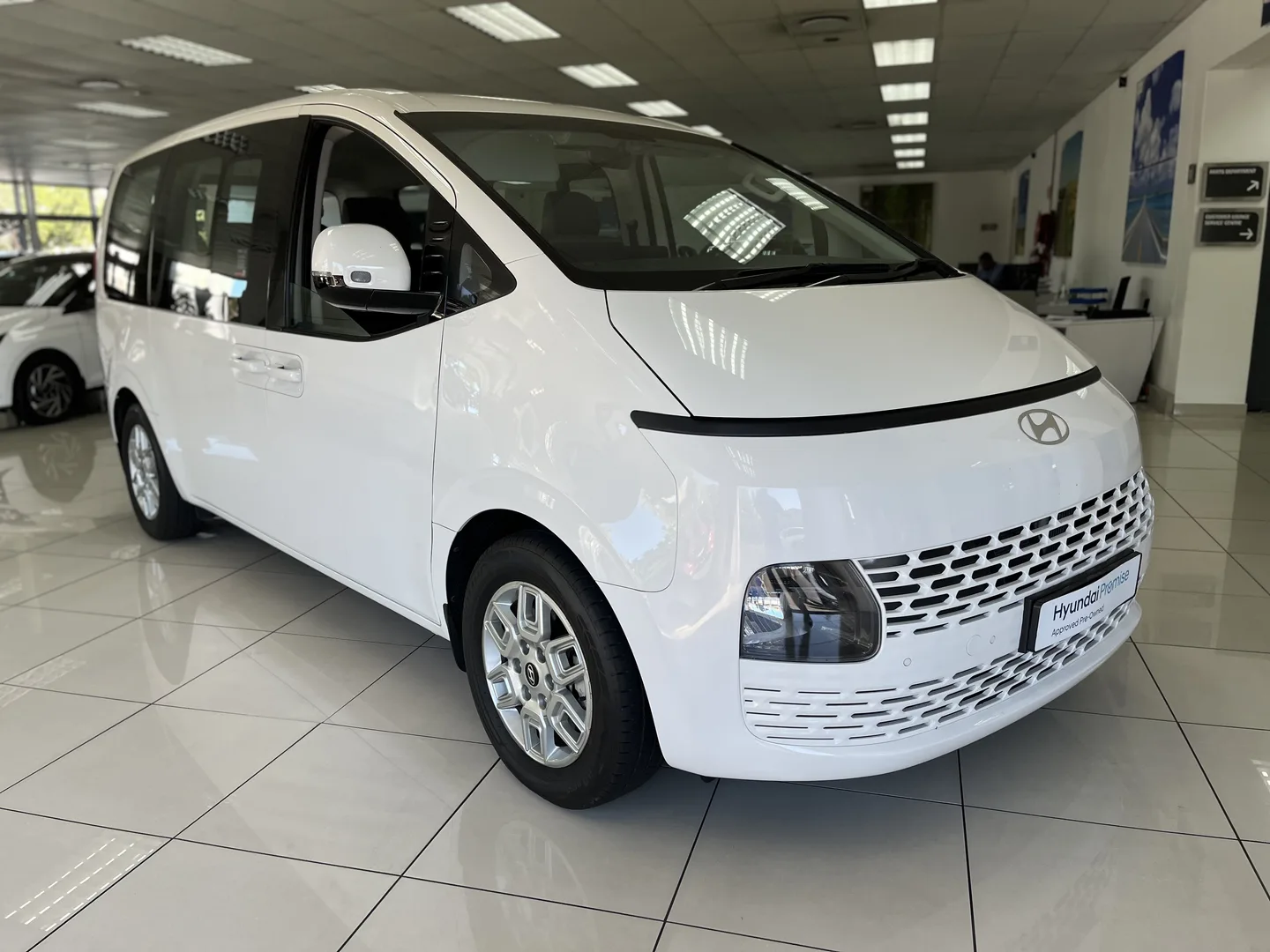 2025 Hyundai Staria R2.2 9S EXECUTIVE BUS A/T