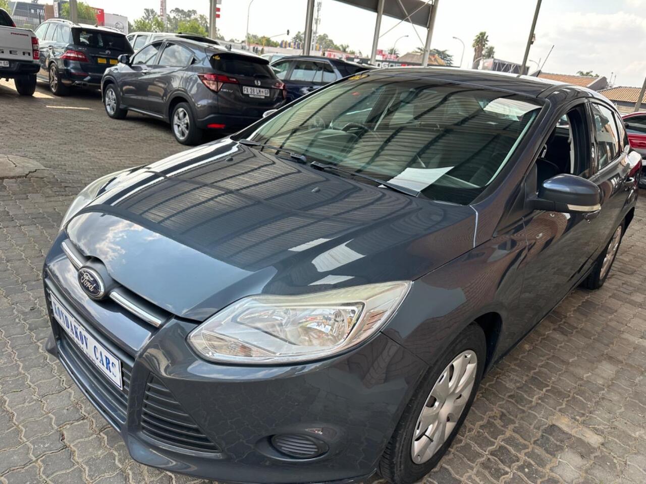 2013 Ford Focus Sedan 1.6 Ambiente