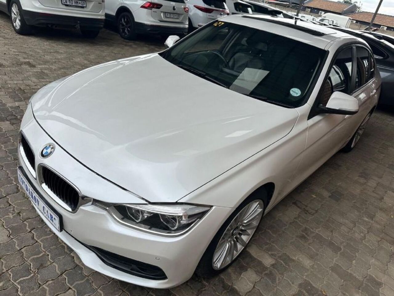 2017 BMW 3 Series 318i Auto