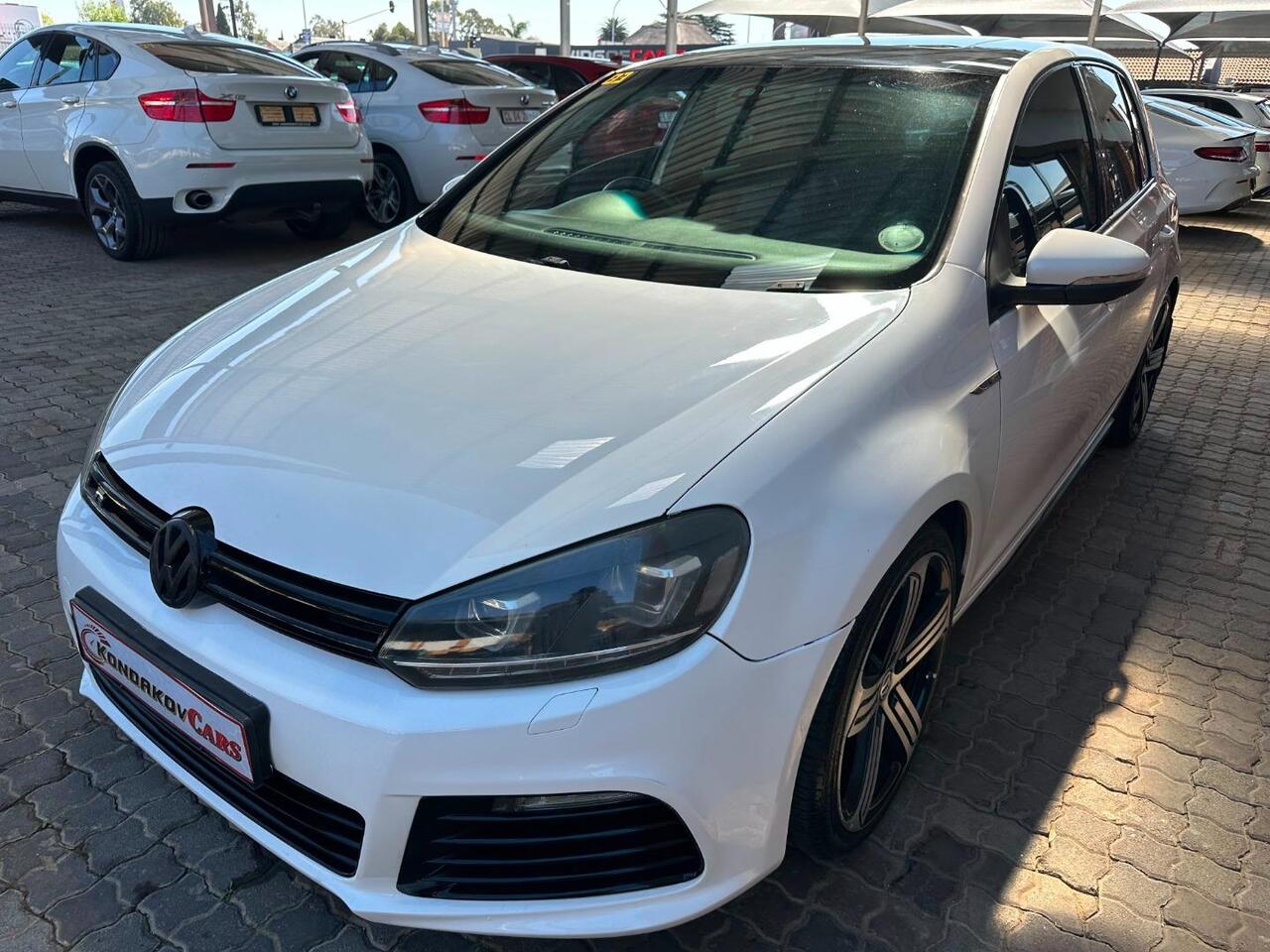 2011 Volkswagen Golf GTI Auto