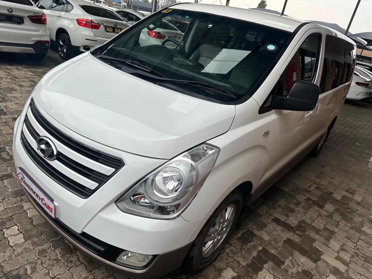 2017 Hyundai H-1 2.5 CRDI ELITE Auto 9-Seater