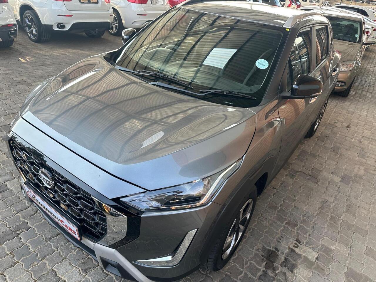 2026 Nissan Magnite 1.0 Turbo Acenta Kuro Manual