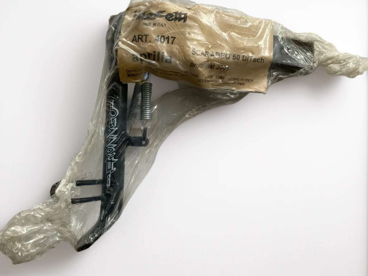 Cavalletto Laterale Buzzetti – Aprilia Scarabeo DiTech 50 2001 >