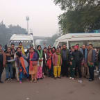 4.9★ on Google Reviews - KashiTaxi driver