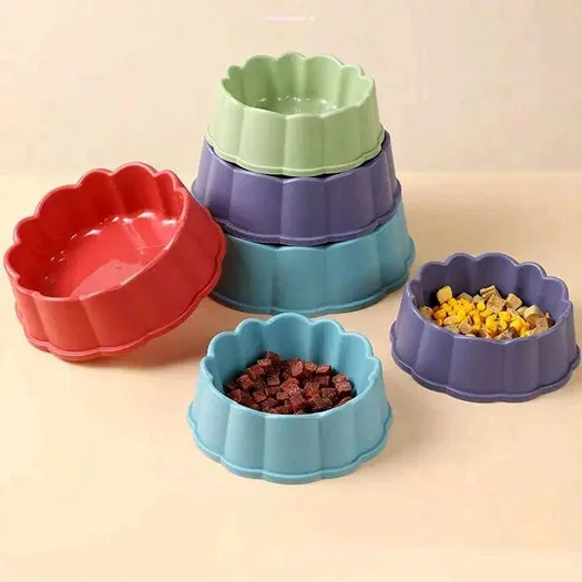 CAKE SHAPE BOWL by Petmaza