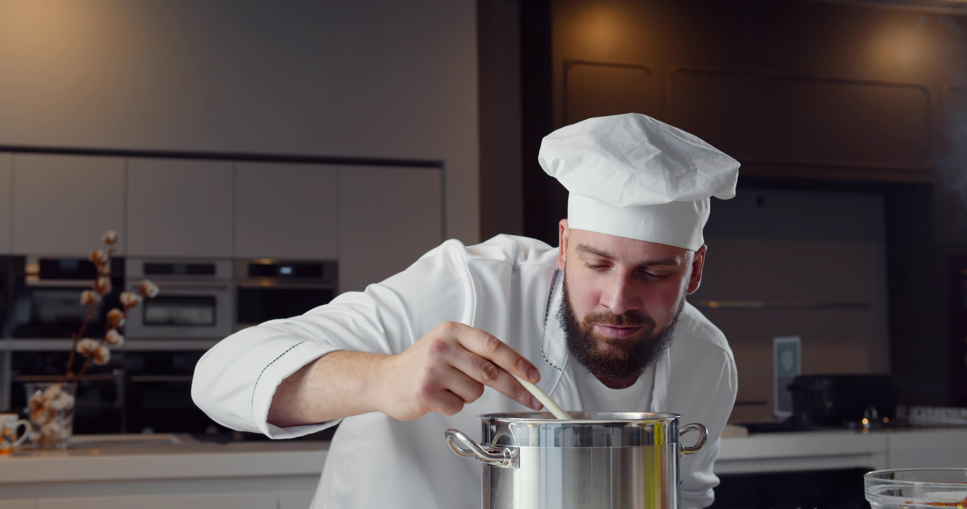 Influencer Marketing for Food & Bev Brands: Why Your Best Salespeople Have 2,000 Followers