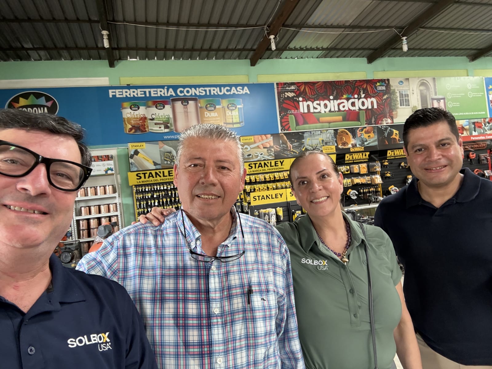 Instalaciones de SOLBOX USA