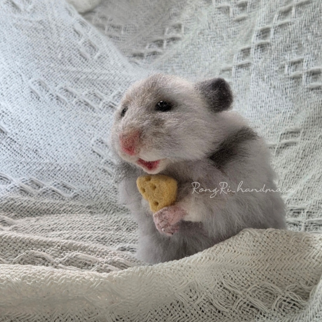 羊毛氈手作作品－黃金鼠-全身款-特殊植毛系列