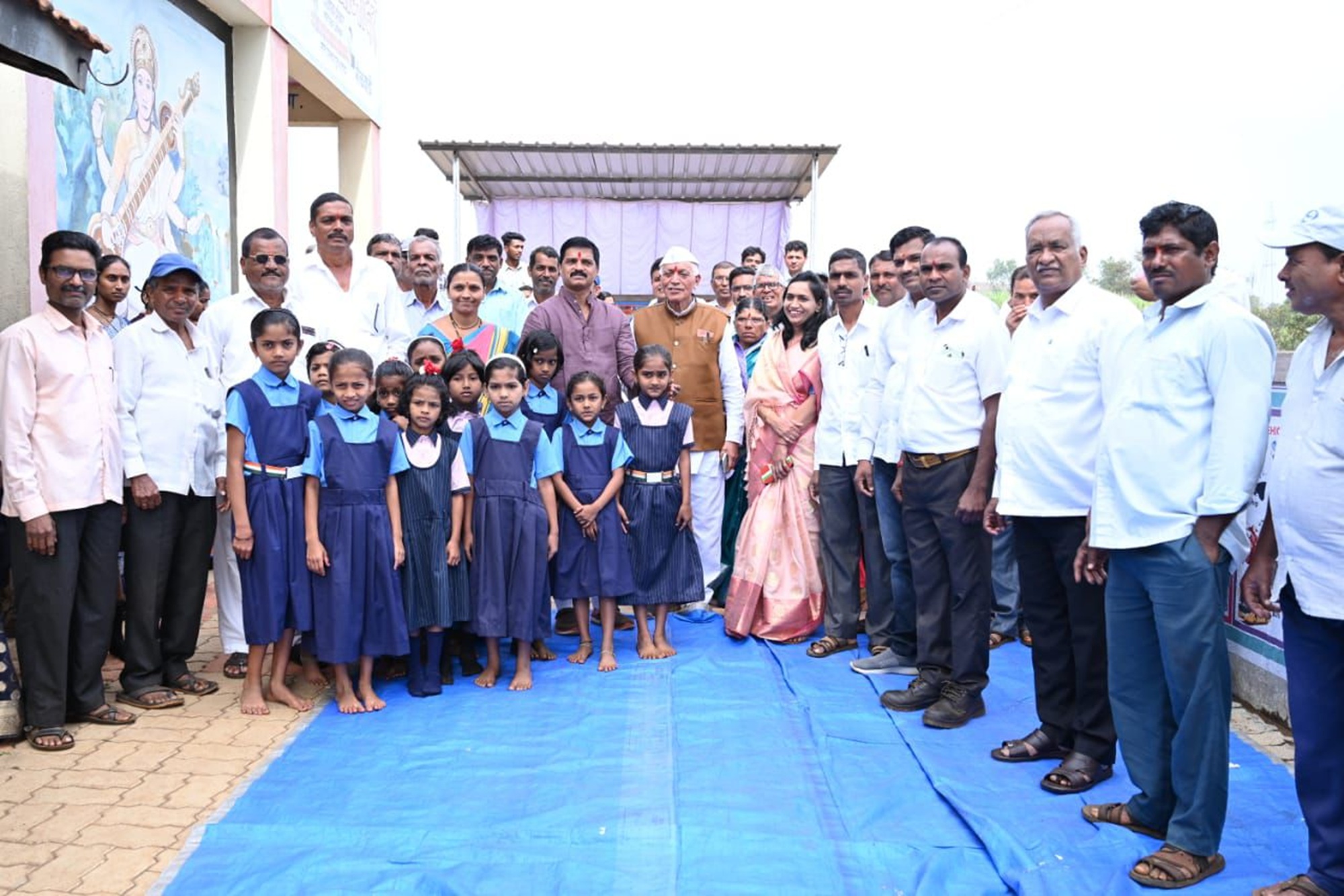 ग्रामीण भागात शैक्षणिक उपक्रम