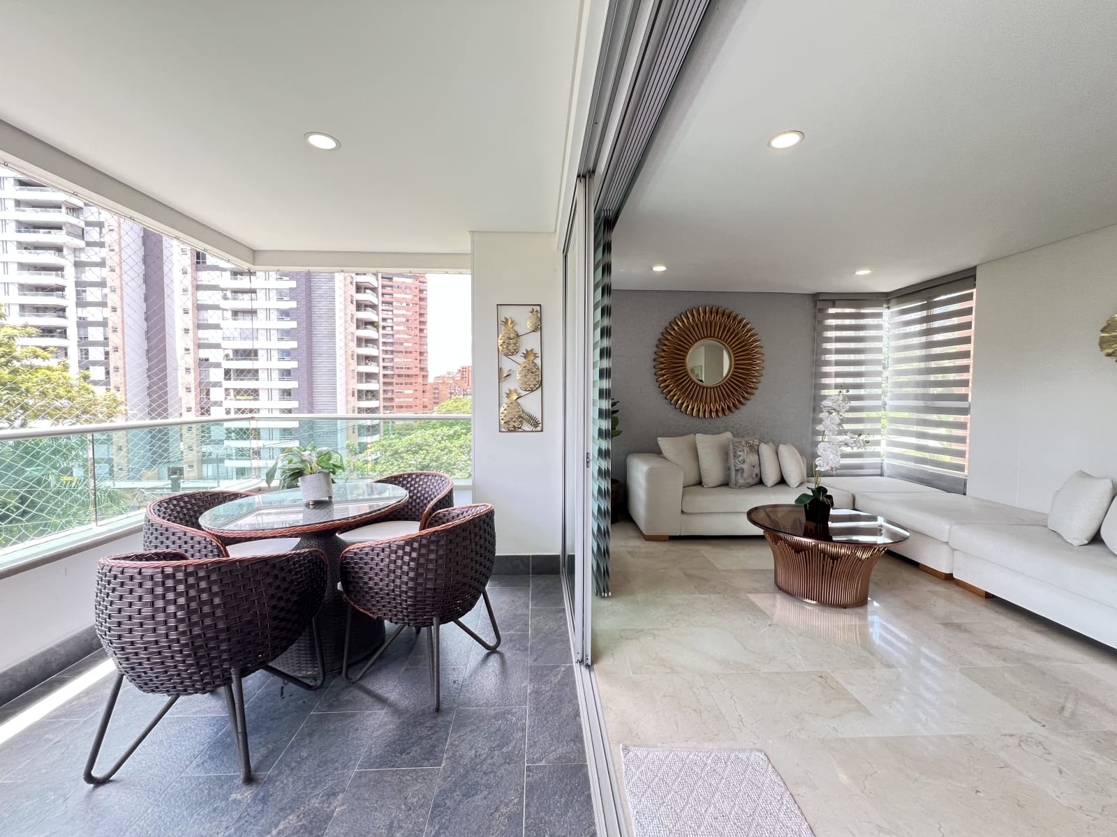 Beautiful Furnished Apartment for Rent in Ciudad del Río - Medellin, poblado