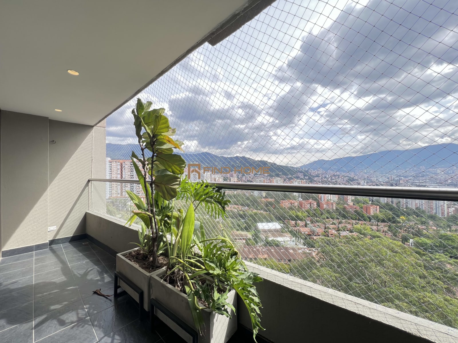 Duplex Apartment - Medellin, Poblado (San Lucas)