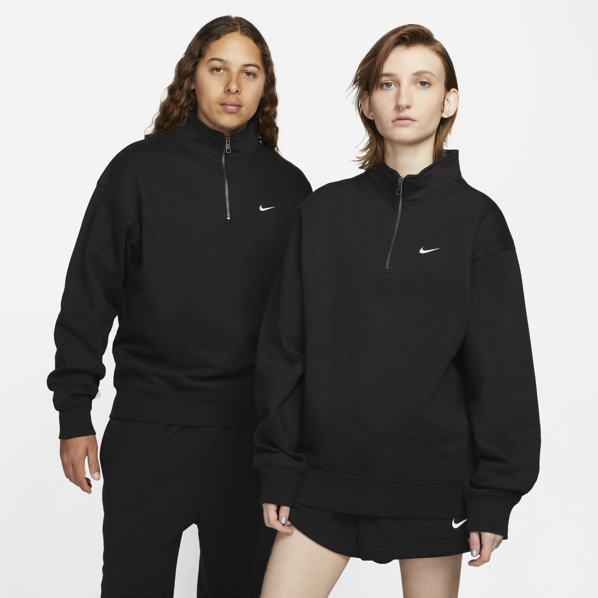 SOLO SWOOSH HOODED LONG SLEEVE TOP