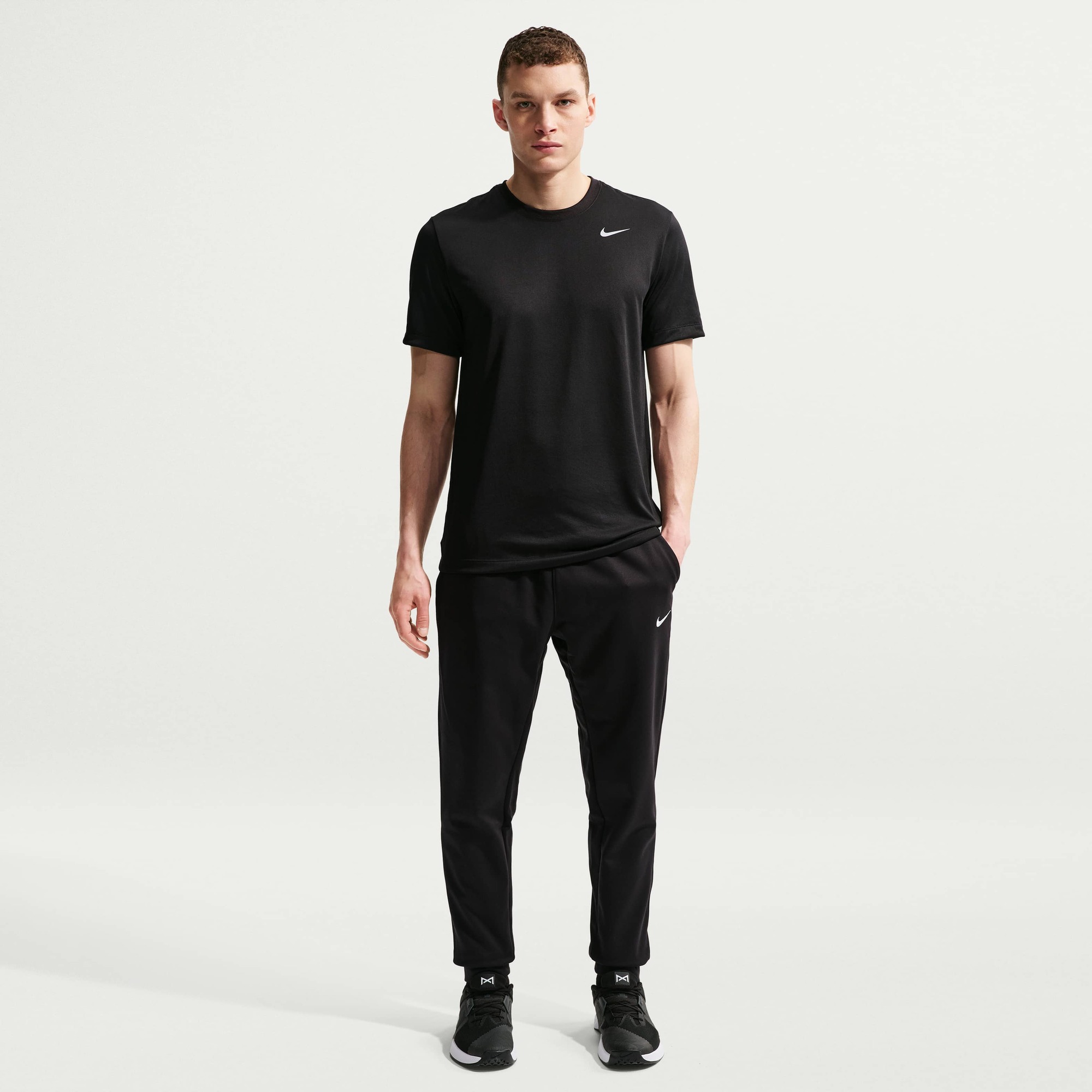 THERMA-FIT TAPERED FITNESS TROUSERS
