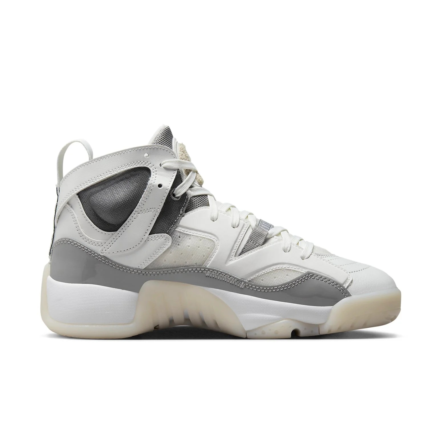 WMNS JUMPMAN TWO TREY