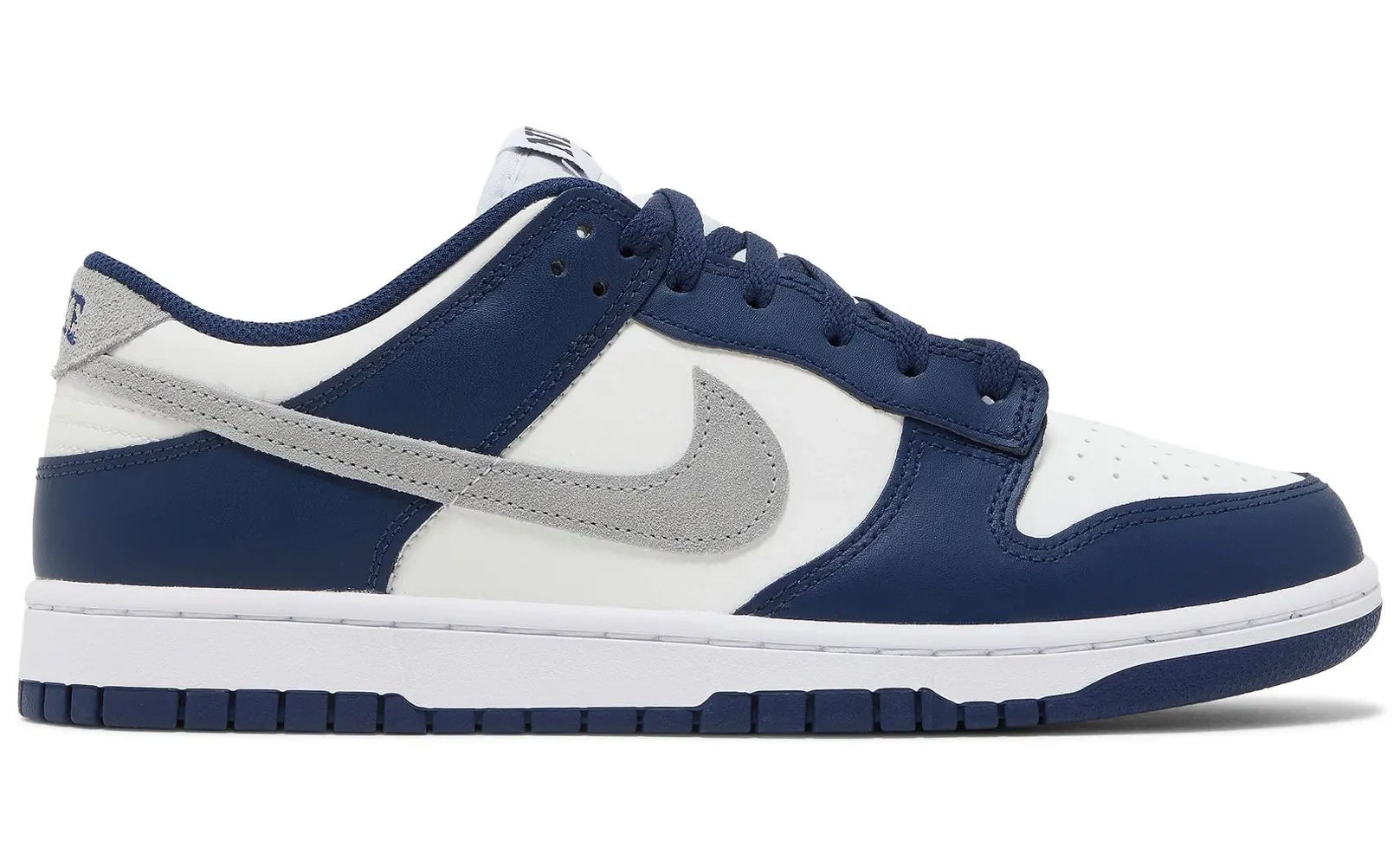 DUNK LOW SUMMIT WHITE MIDNIGHT NAVY